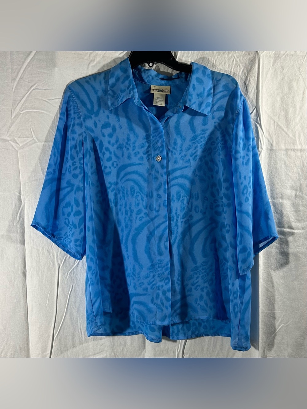 TravelSmith Blue Tonal Animal Print Blouse Petite XL